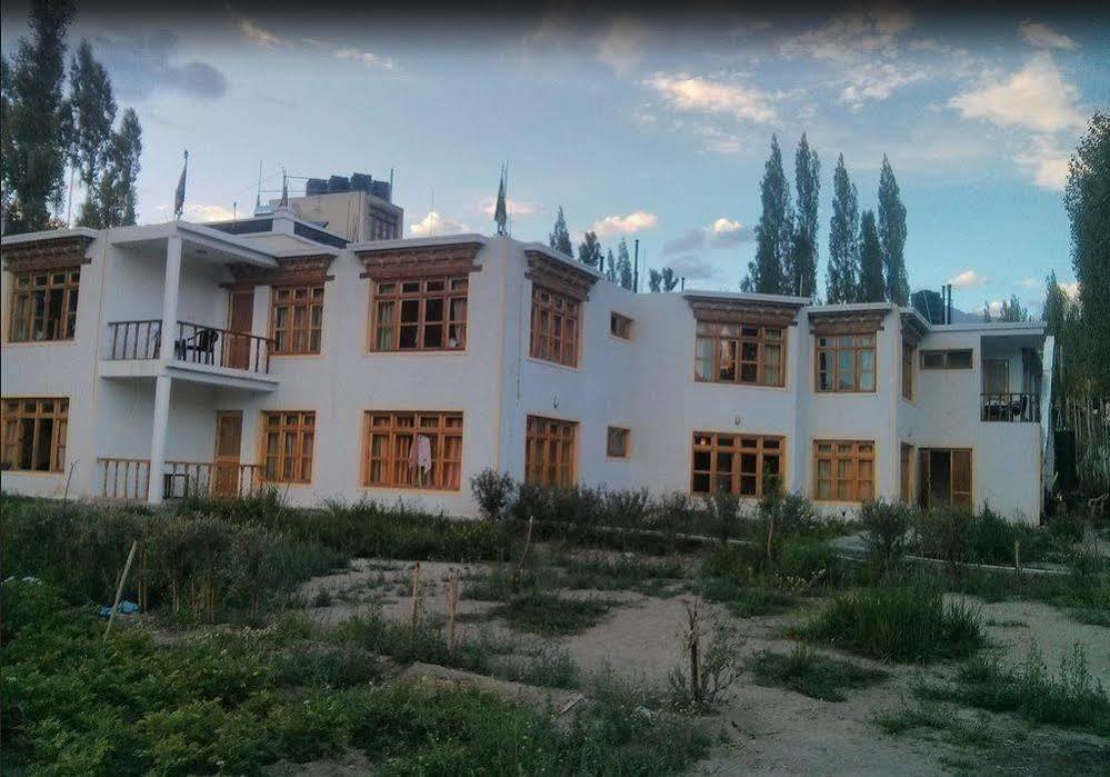 Hotel Ladakh Heaven Leh Exterior photo